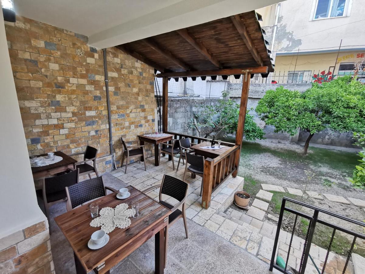 Bed and Breakfast Bujtina Valgent Берат Экстерьер фото