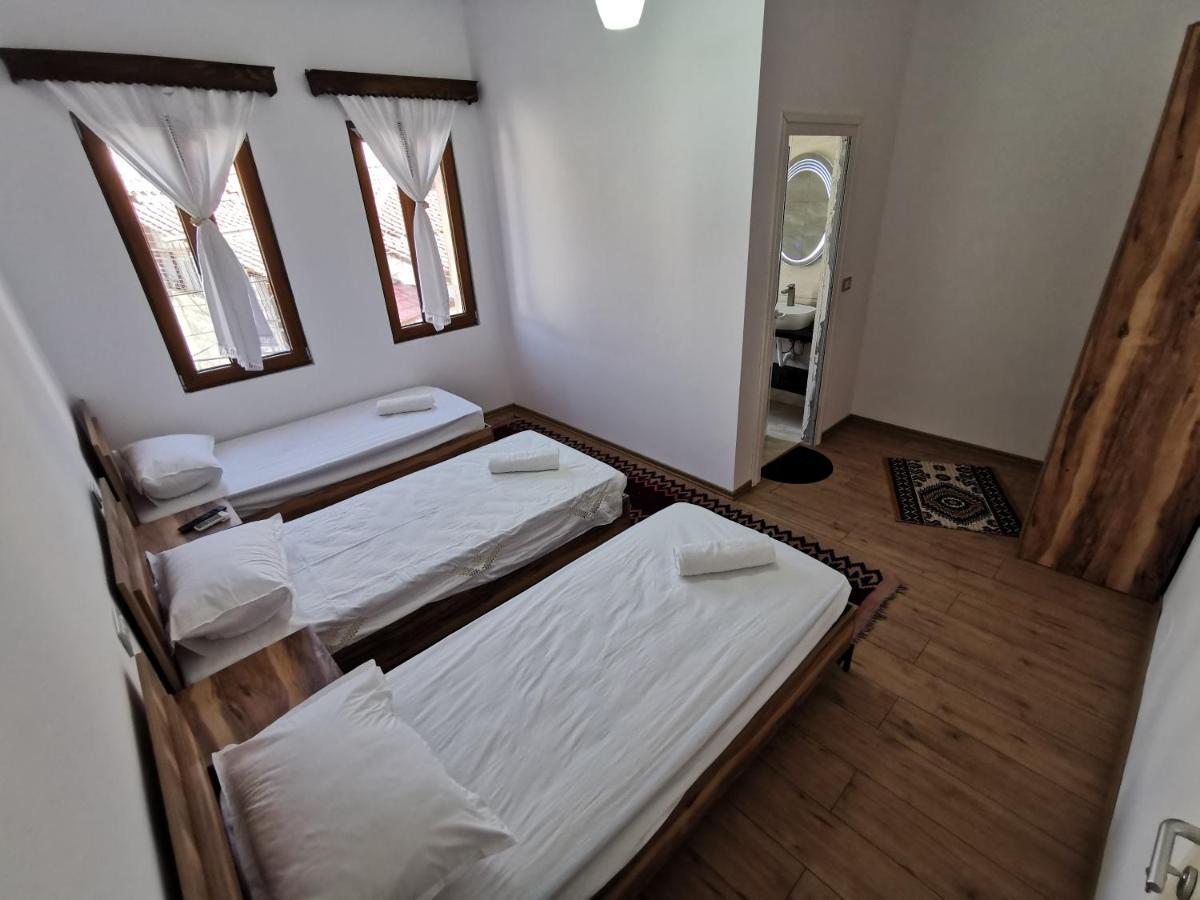 Bed and Breakfast Bujtina Valgent Берат Экстерьер фото