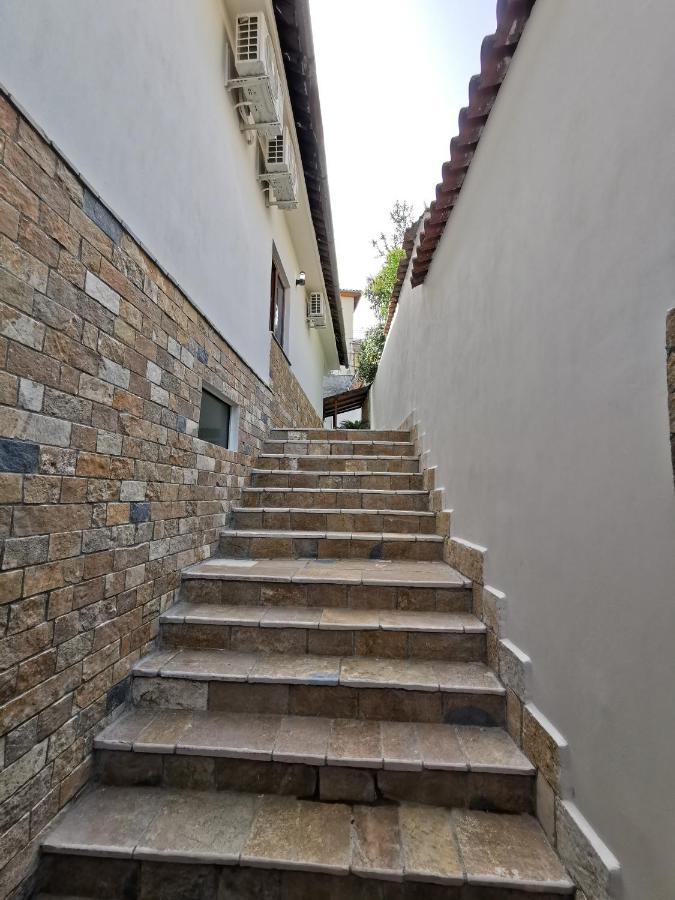 Bed and Breakfast Bujtina Valgent Берат Экстерьер фото